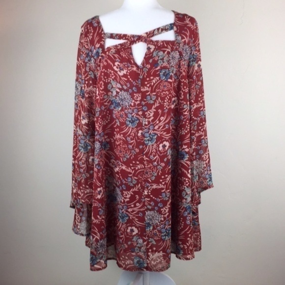 Umgee Red Floral Keyhole Bell Sleeve Tunic Dress M - Picture 5 of 8